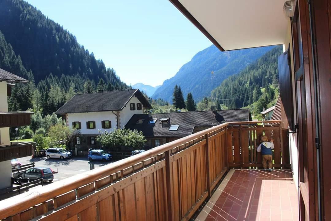 Appartamento Di Viola & Elia Predazzo Exterior foto